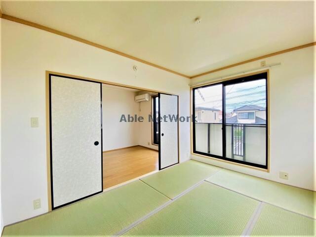 物件内観写真3　(※同型　現況優先)