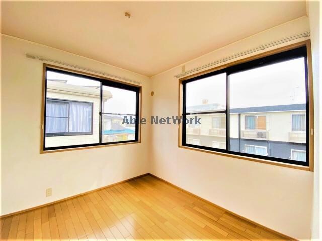 物件内観写真12　(※同型　現況優先)