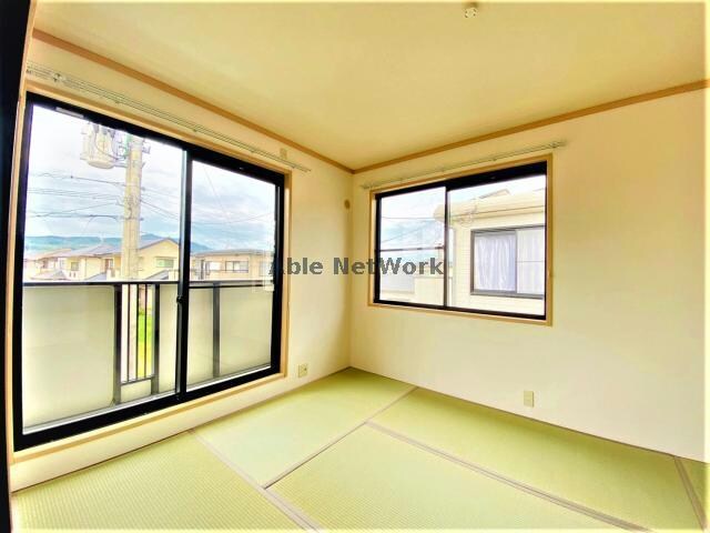 物件内観写真15　(※同型　現況優先)