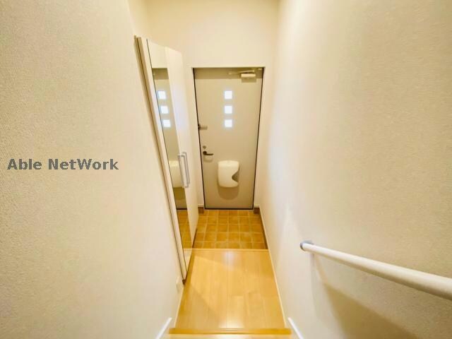 物件内観写真10　(同型別号室写真)