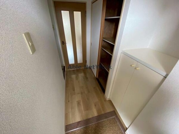 玄関回り