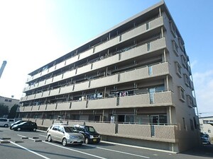 コーポラスフラワー外観写真