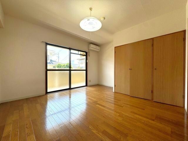 物件内観写真3　(同型)