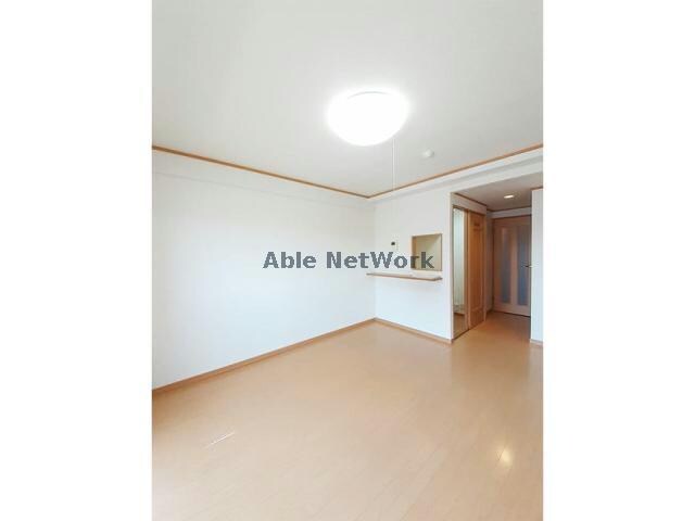 物件内観写真7　(同型タイプ　現況優先)