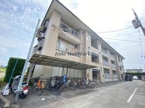 熊本バス 上近見（市道） 3階建 築40年の外観写真