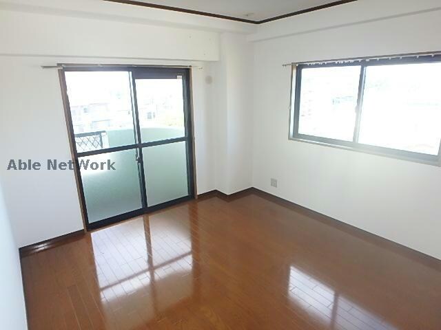 物件内観写真7　(※同型・現況優先)