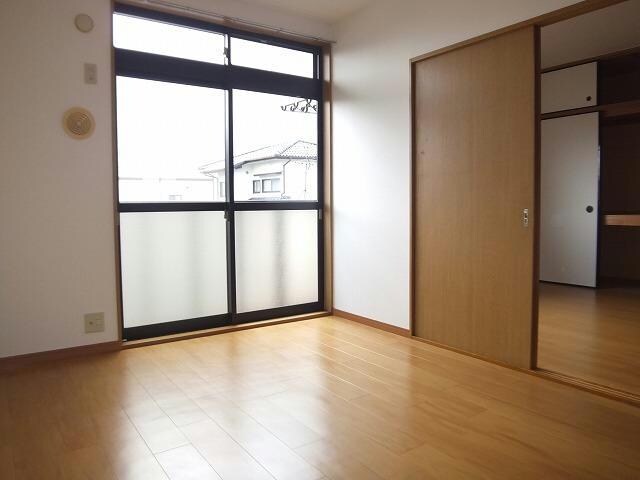 物件内観写真13　(同型モデル)