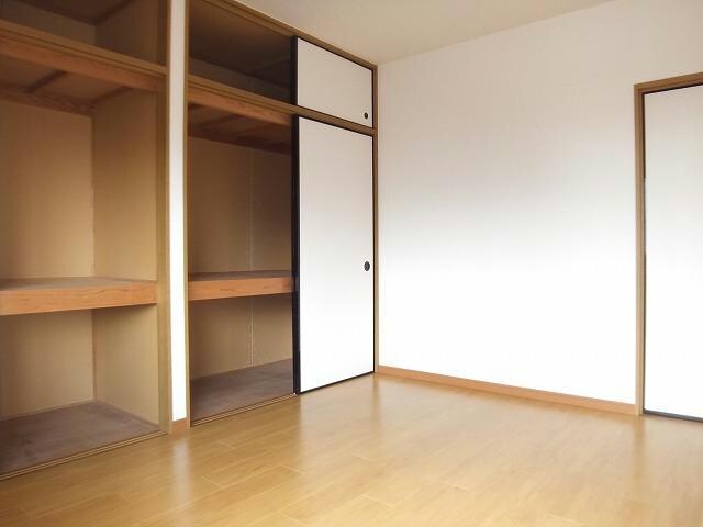 物件内観写真14　(同型モデル)