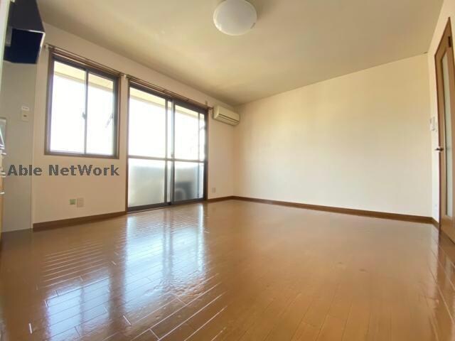 物件内観写真4　(同型タイプ)