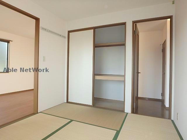 物件内観写真5　(同型タイプ)