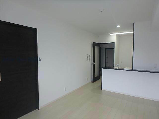 物件内観写真2　(同型タイプ　現況優先)