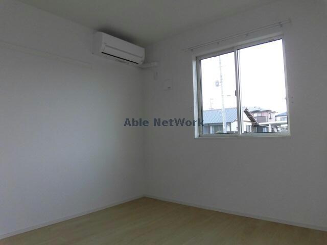 物件内観写真13　(※同型・現況優先)