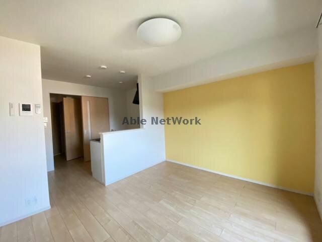 物件内観写真4　(同型モデル)