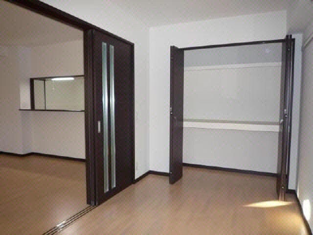 物件内観写真6　(同型モデル)