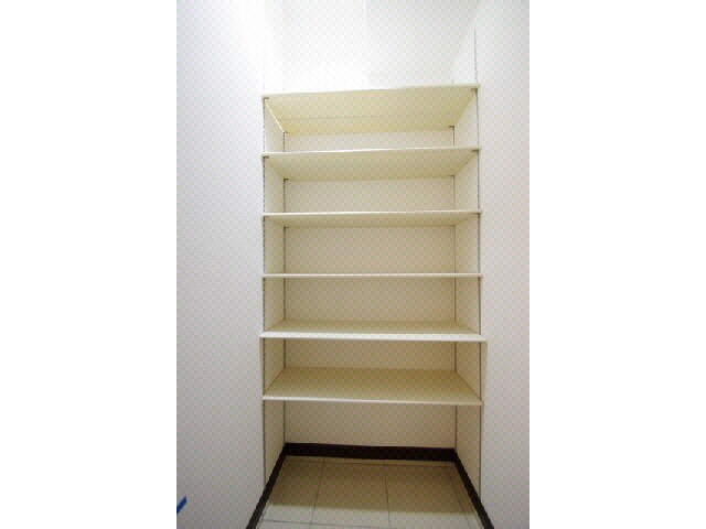 物件内観写真10　(同型モデル)