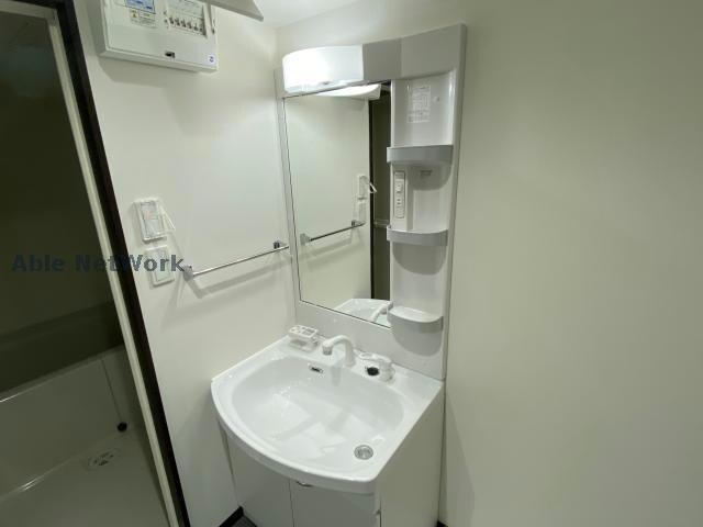 物件内観写真9　(同型反転タイプ　現況優先)