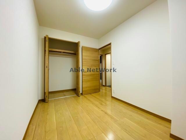 物件内観写真5　(※同型　現況優先)