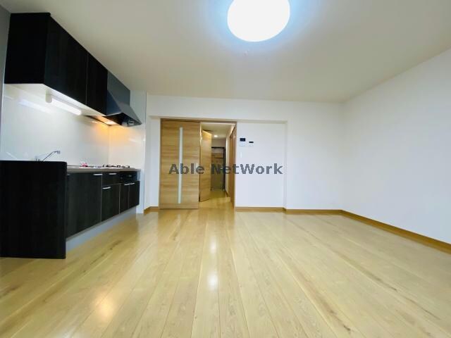 物件内観写真6　(※同型　現況優先)