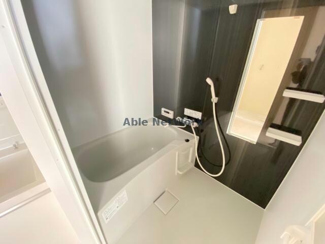 物件内観写真10　(同型　現況優先)