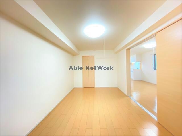 物件内観写真12　(同型タイプ　現況優先)