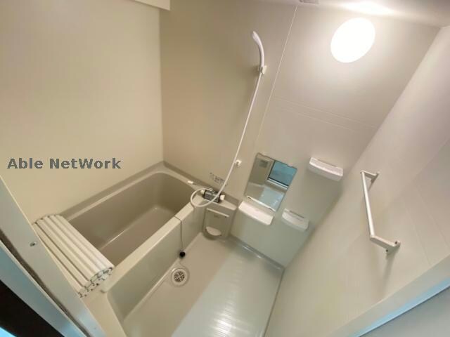 物件内観写真9　(同型反転タイプ　現況優先)