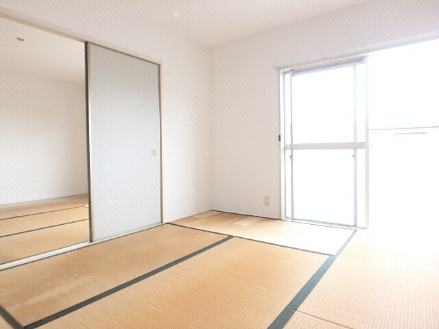 物件内観写真7　(同型モデル)