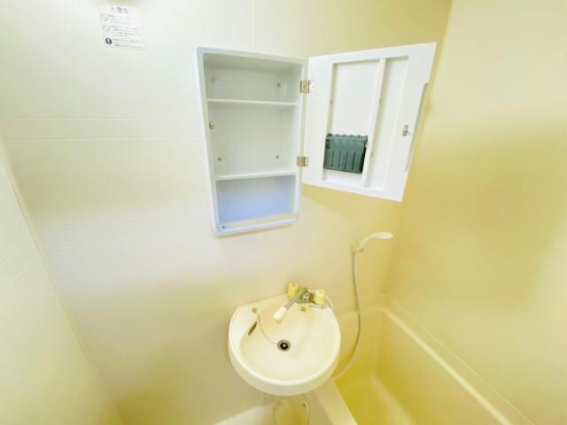 物件内観写真10　(※同型、現況優先)