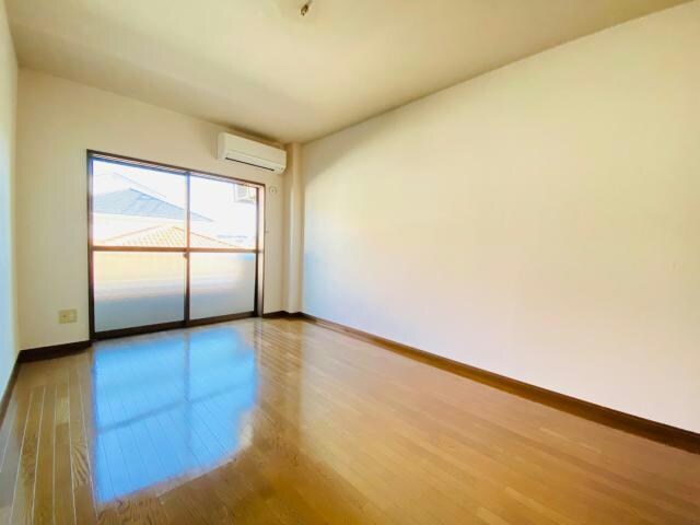 物件内観写真18　(※同型、現況優先)