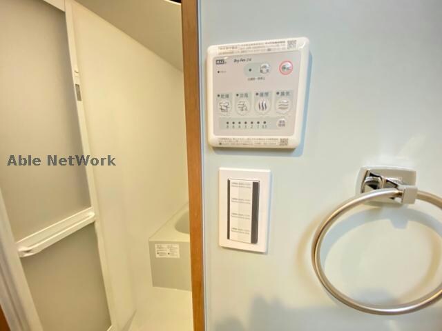 物件内観写真25　(同型　現況優先)