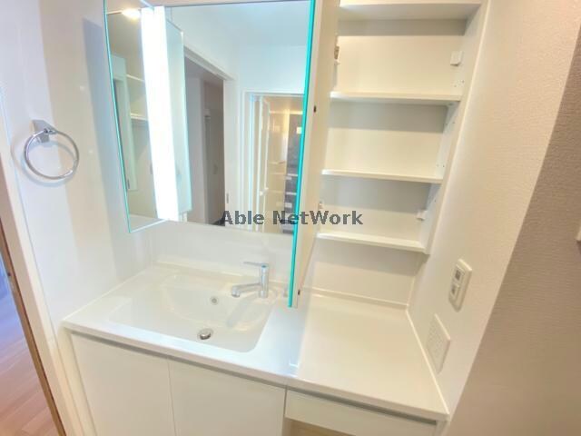 物件内観写真10　(※同型・現況優先)