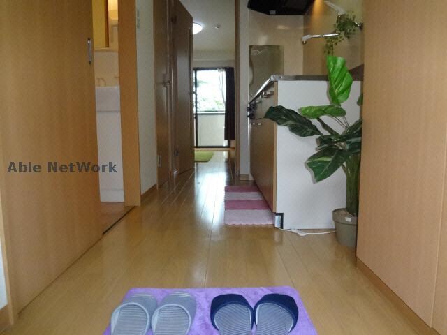 物件内観写真2　(同型モデル)