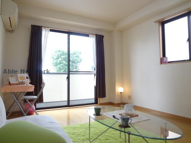 物件内観写真11　(同型モデル)