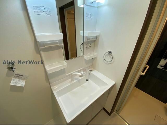 物件内観写真12　(※同型　別室)