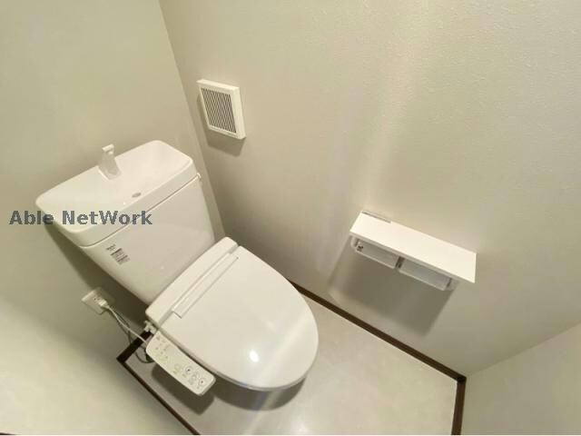 物件内観写真13　(※同型　別室)