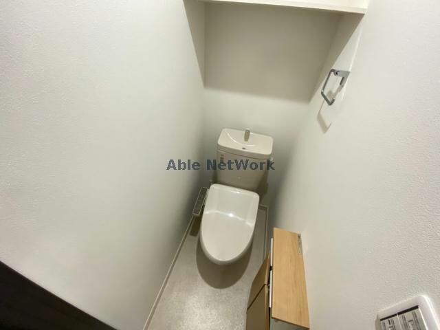 物件内観写真11　(同型。現況優先。)