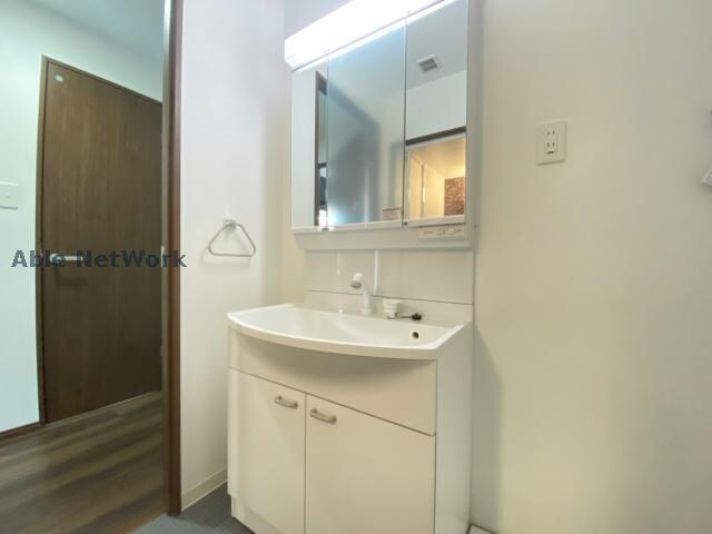 物件内観写真8　(※同型　現況優先)