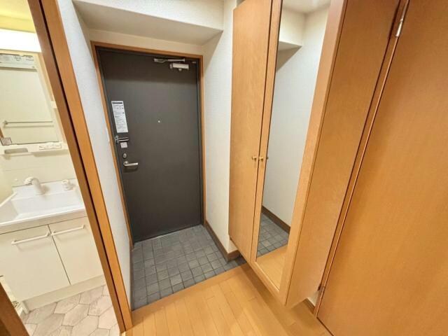 物件内観写真13　(同型　現況優先)