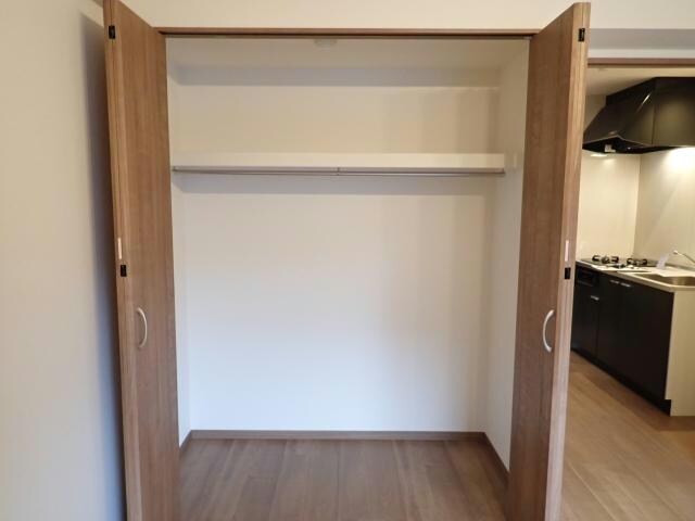 物件内観写真6　(同型　現況優先)