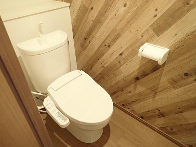 物件内観写真10　(同型　現況優先)