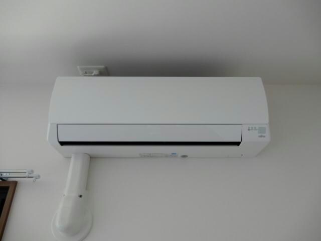 物件内観写真13　(同型　現況優先)