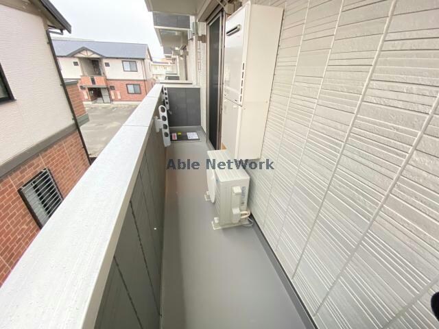 ベランダ・バルコニー(同型タイプ　現況優先)