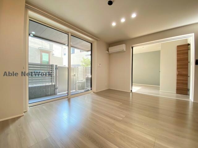 物件内観写真4　(同型タイプ　現況優先)