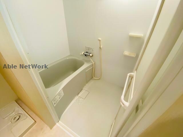 物件内観写真12　(同型タイプ　現況優先)