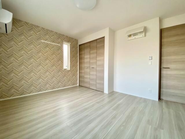 物件内観写真4　(同型　現況優先)