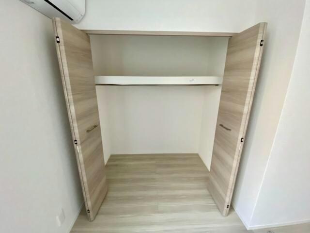 物件内観写真7　(同型　現況優先)