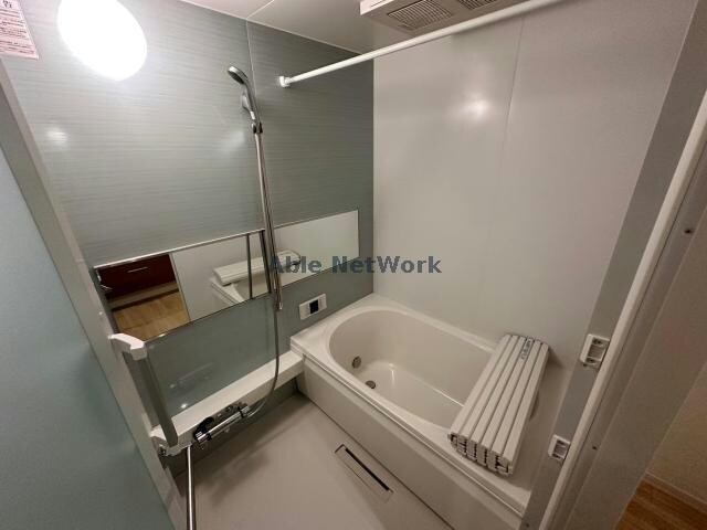 物件内観写真8　(同型タイプ　現況優先)