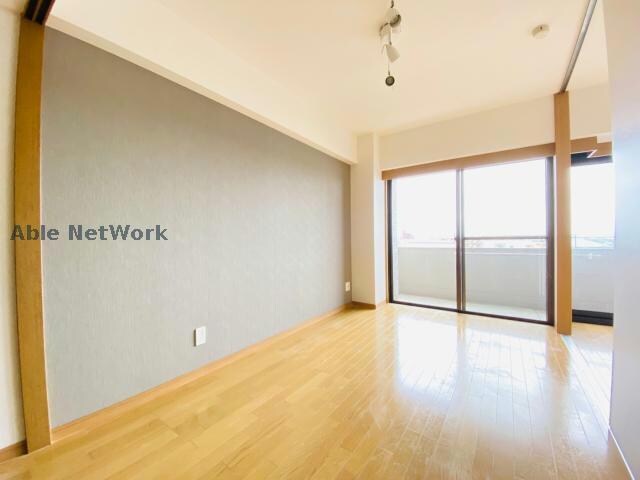 物件内観写真11　(アクセントクロスにしました！)