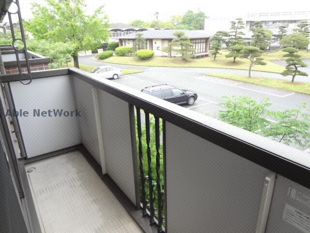 物件内観写真13　(※同型・現状優先)