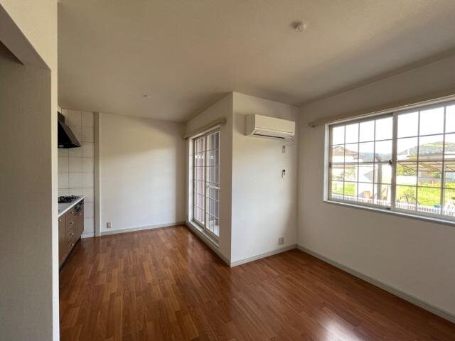 物件内観写真17　(リビング)