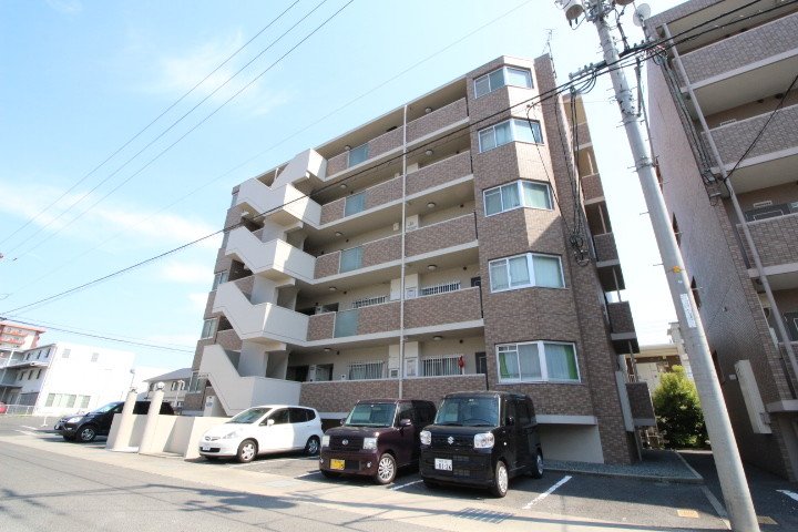 クレール新屋敷